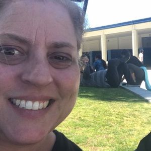 Meet your Posher, Deana